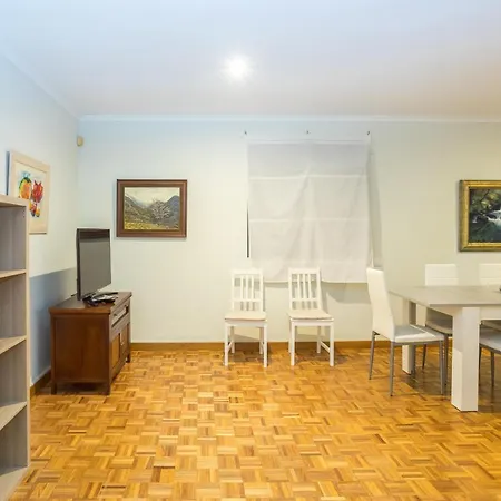 بيت للعطل 2br Penthouse With Terrace And Views